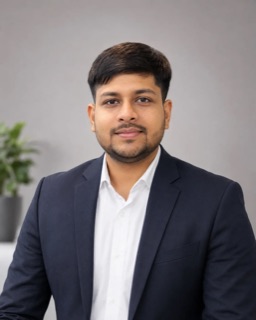 Mayank Singhal, AI instructor at KIDLIN